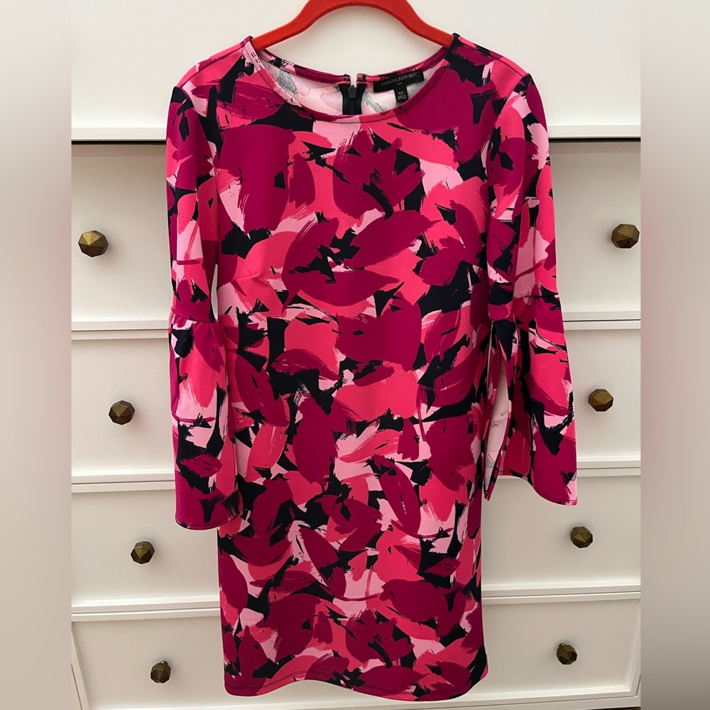 Banana Republic pink printed dress